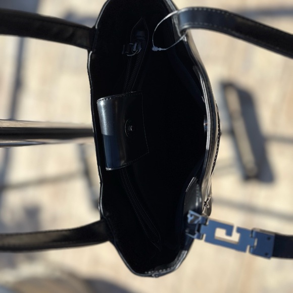 GUESS Y2K Shoulder Bag | Mini Tote | Logo Hardware | Good Condition - Picture 7 of 8